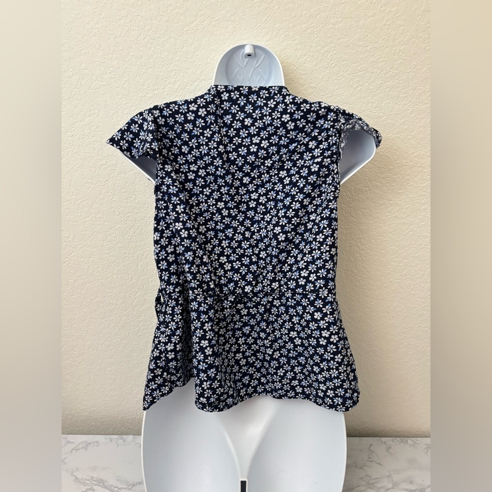 Old Navy Short Sleeve Blouse Top Women’s S Shirt Floral Flower Blue Waist Tie​ - Picture 3 of 5